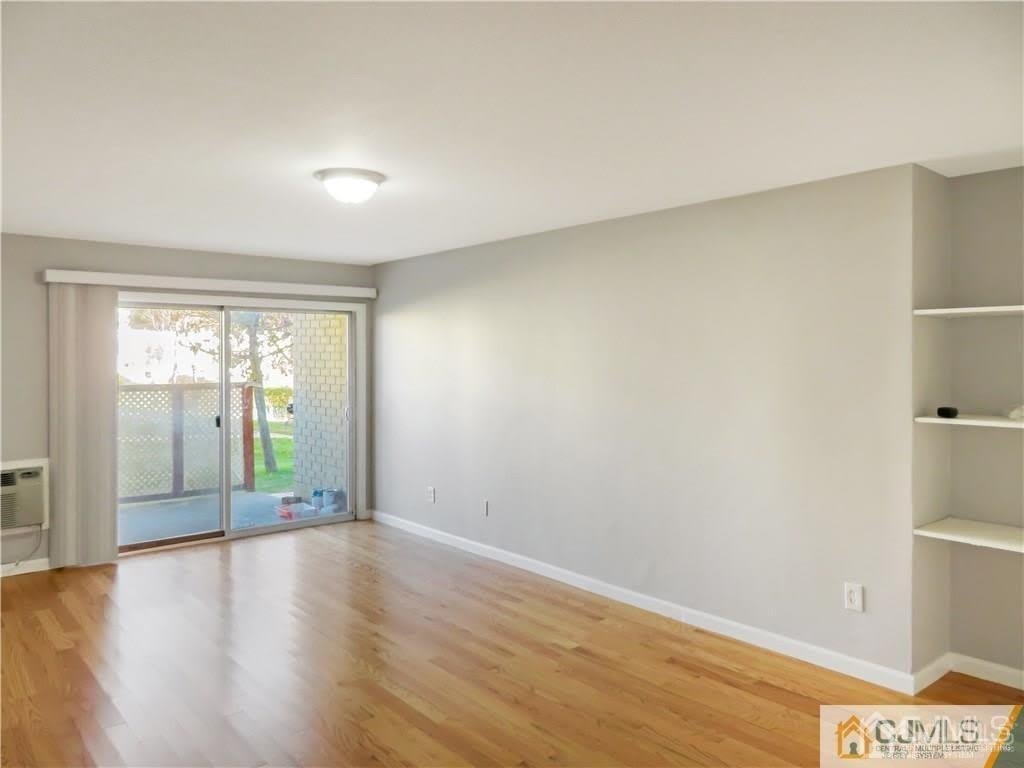13 Lake Avenue – photo 5