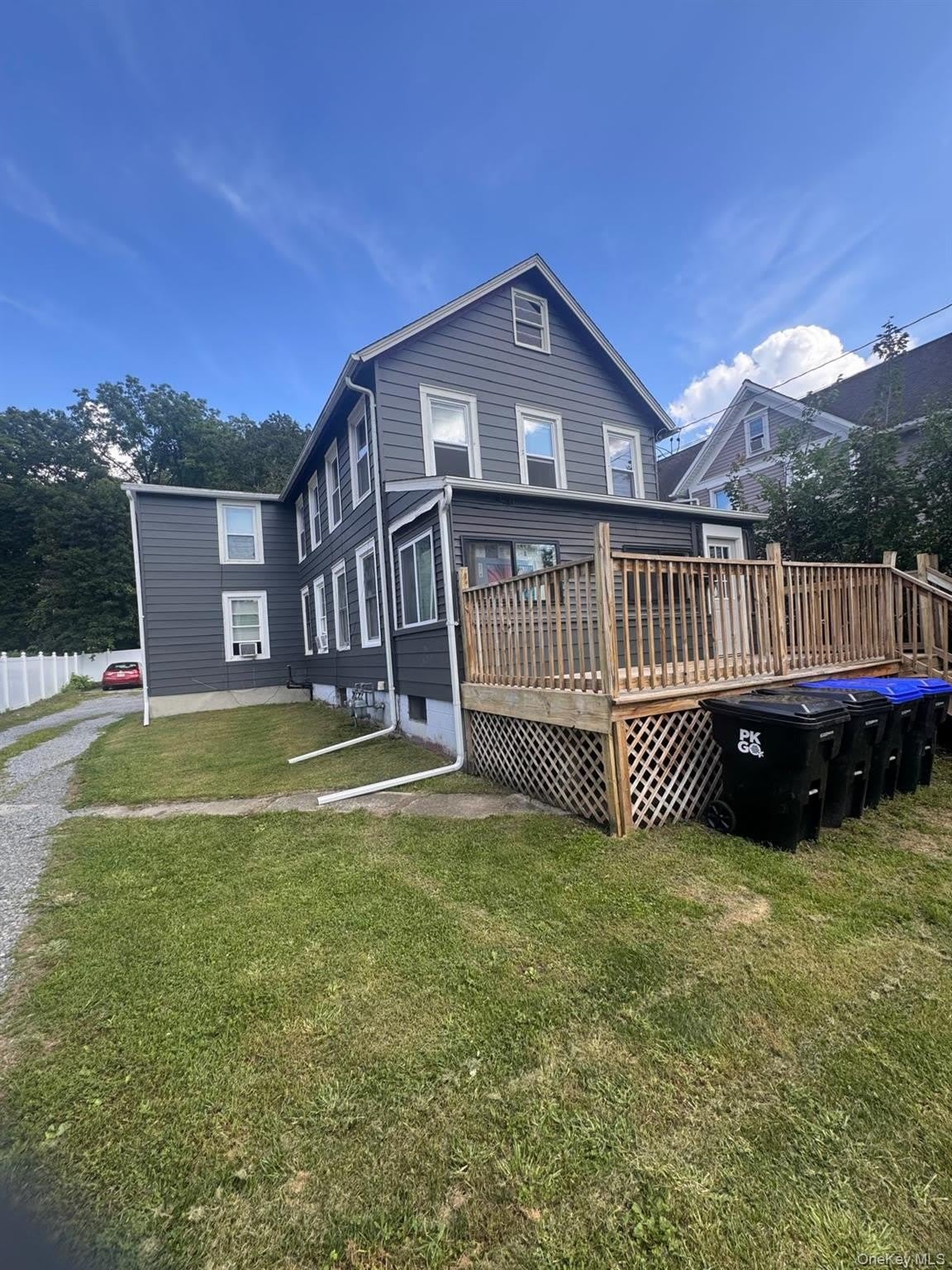 215 N Hamilton Street – photo 2