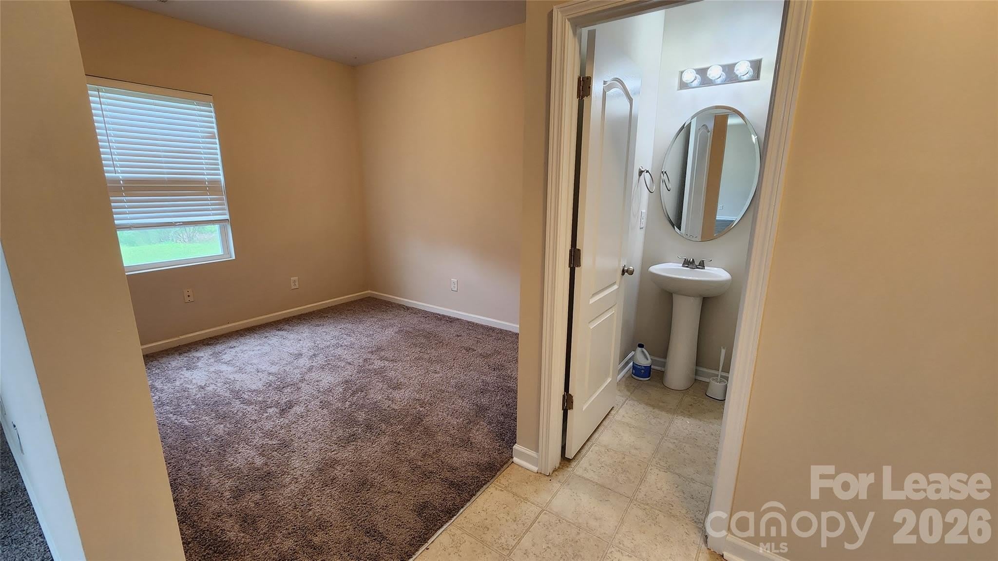 5002 Houndscroft Road – photo 5