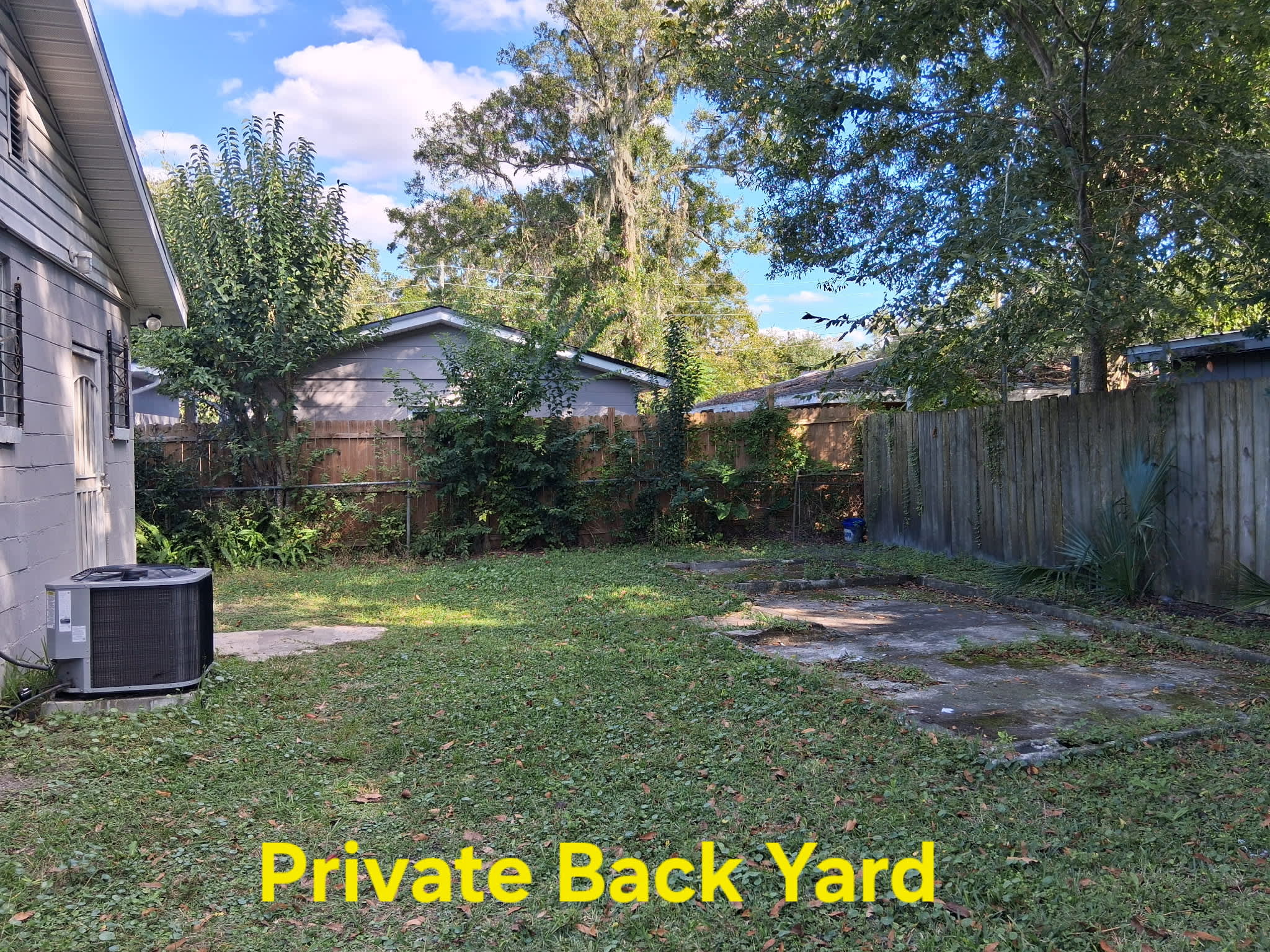 1712 W. 23rd St. – photo 4