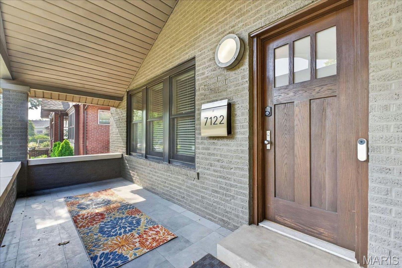 Richmond Heights Home! – photo 5