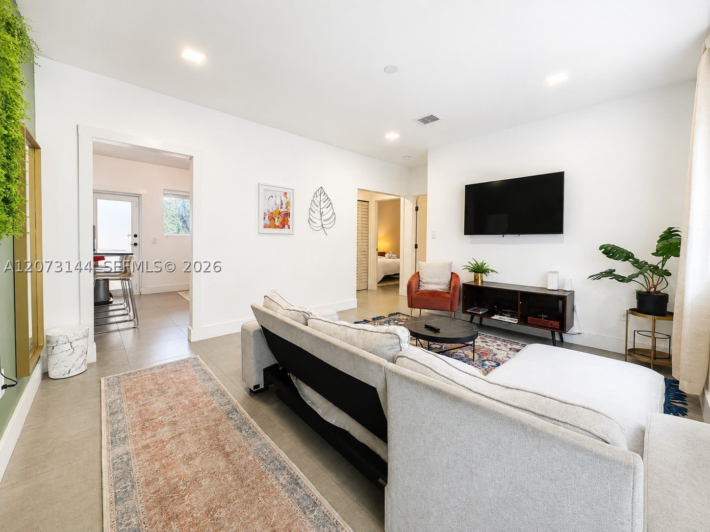 220 NW 47th St – photo 4