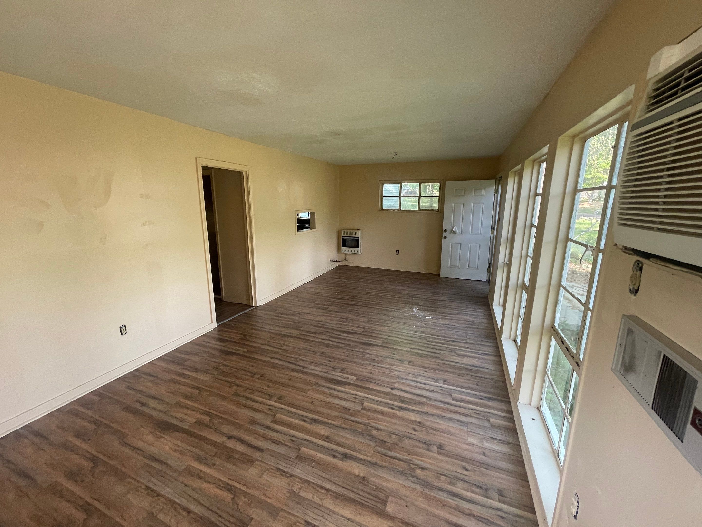 723 Glenmont Drive – photo 4