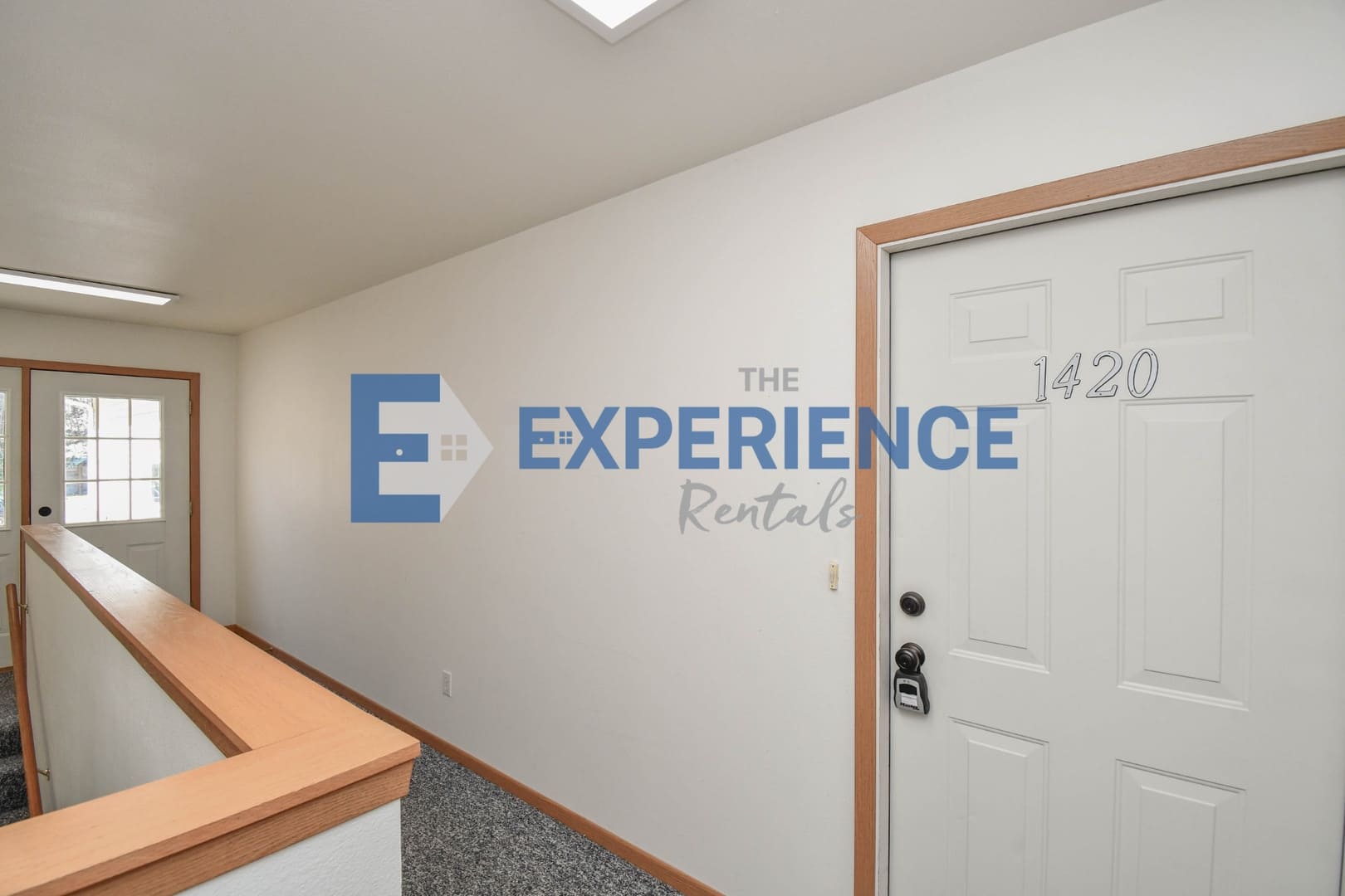 Spacious 2-Bedroom Townhome with Attached Garage in Brandon! – photo 3