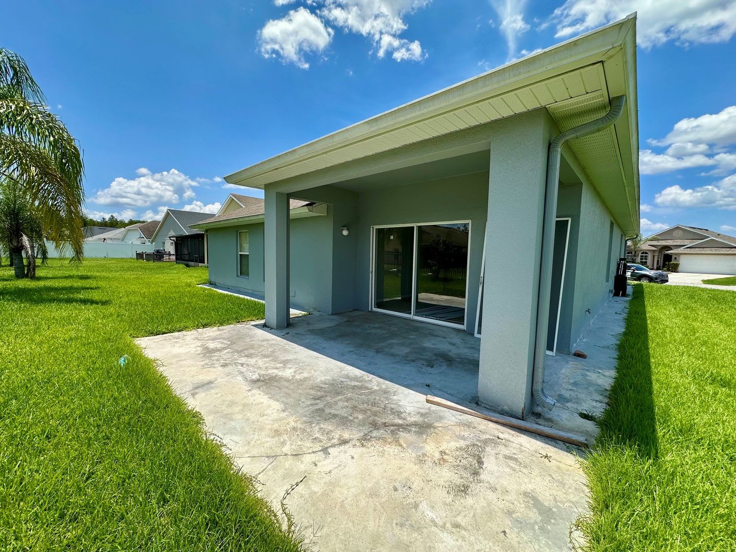 4/2 in Wyndham Lakes! Available NOW! – photo 4