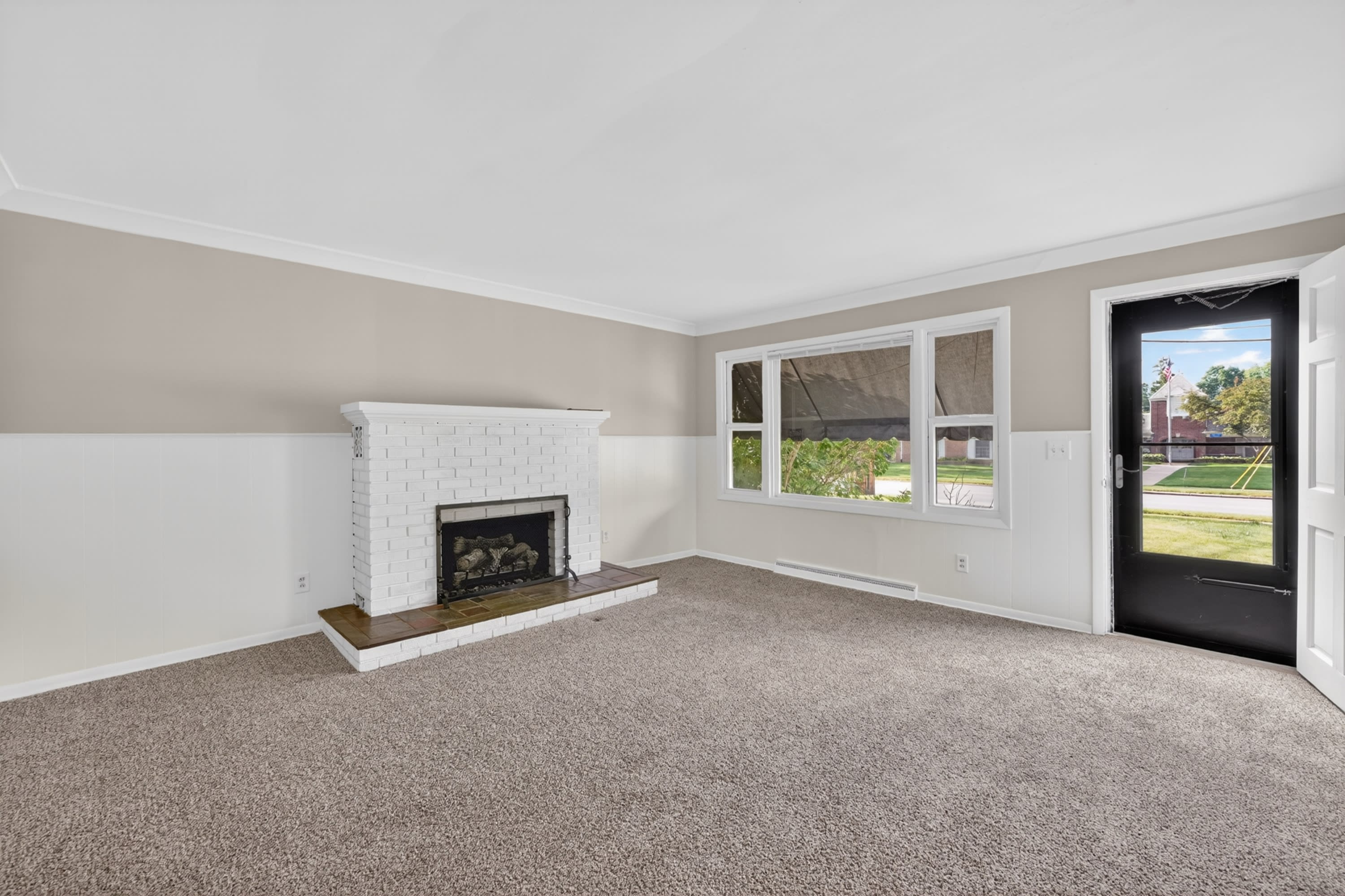 23 West Burdick Street – photo 2