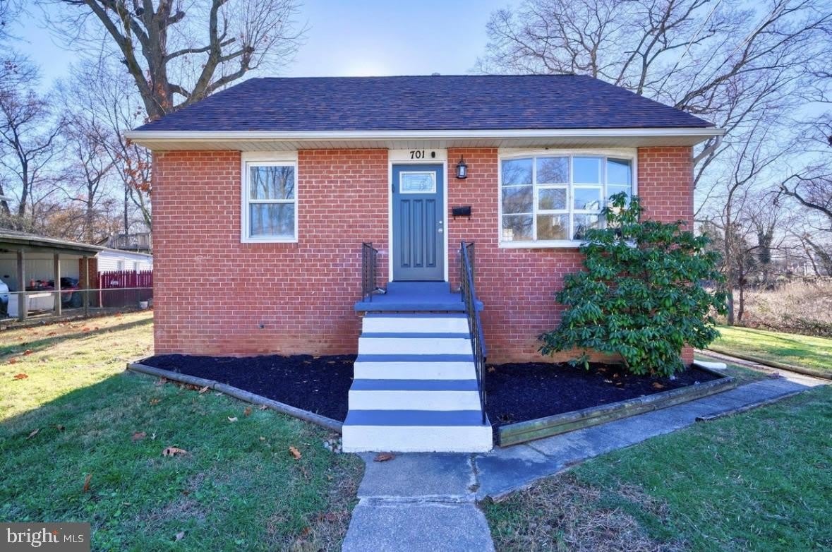 701 PLATINUM Avenue – photo 1