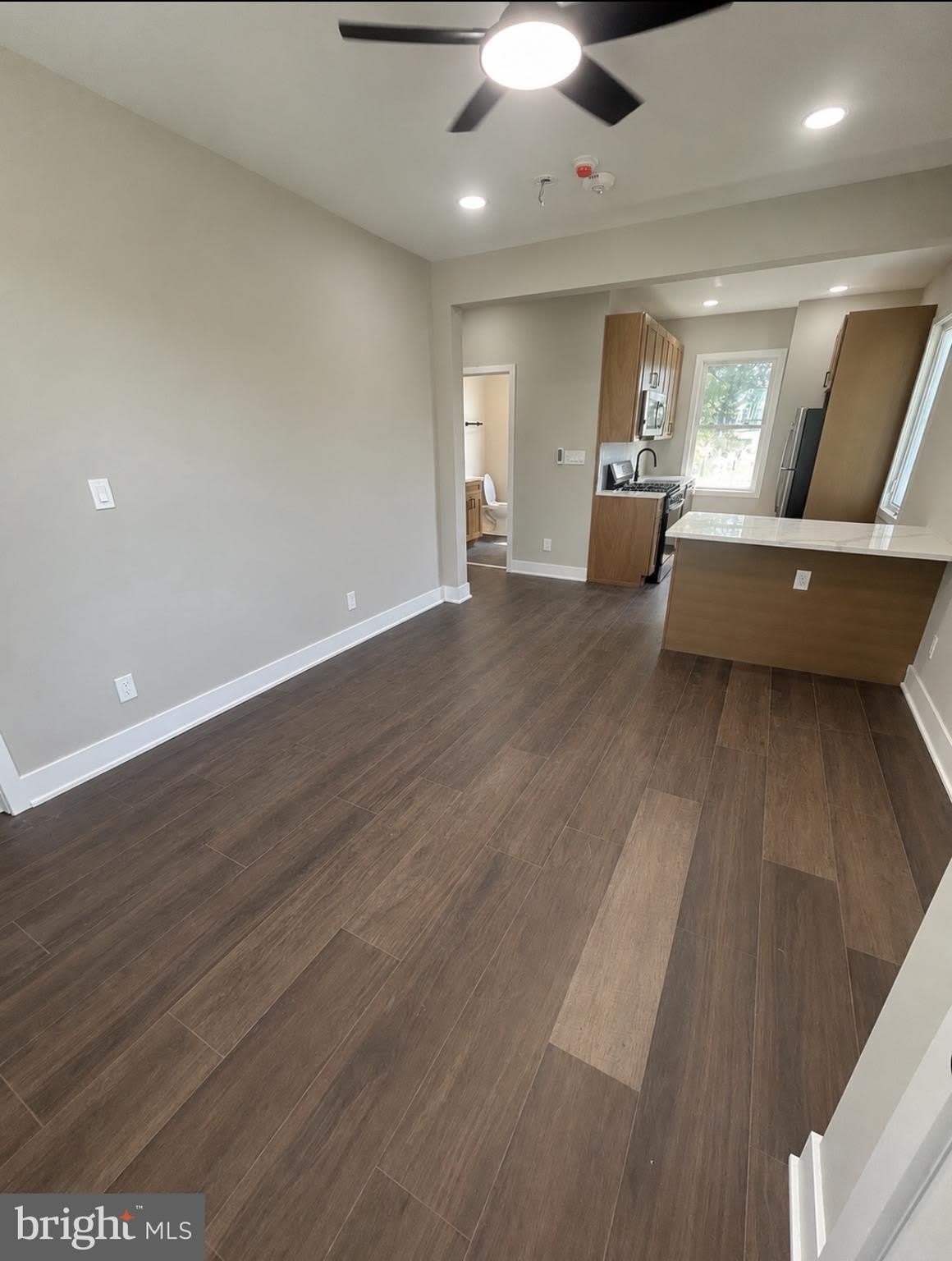 122 BURMONT Road – photo 4