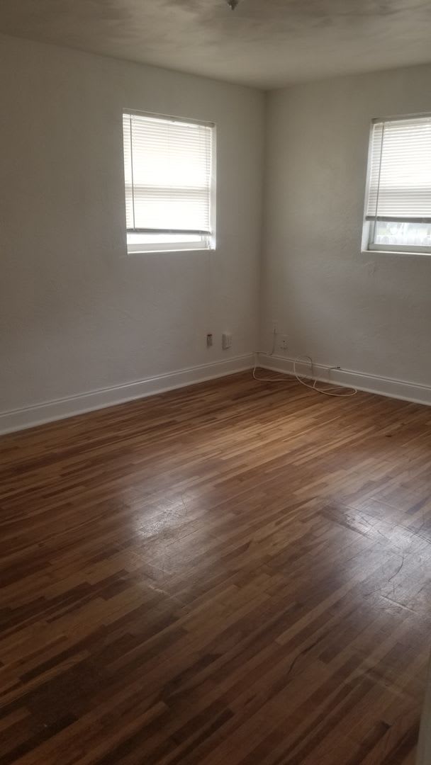 3 Bedroom 1 Bath Home – photo 4