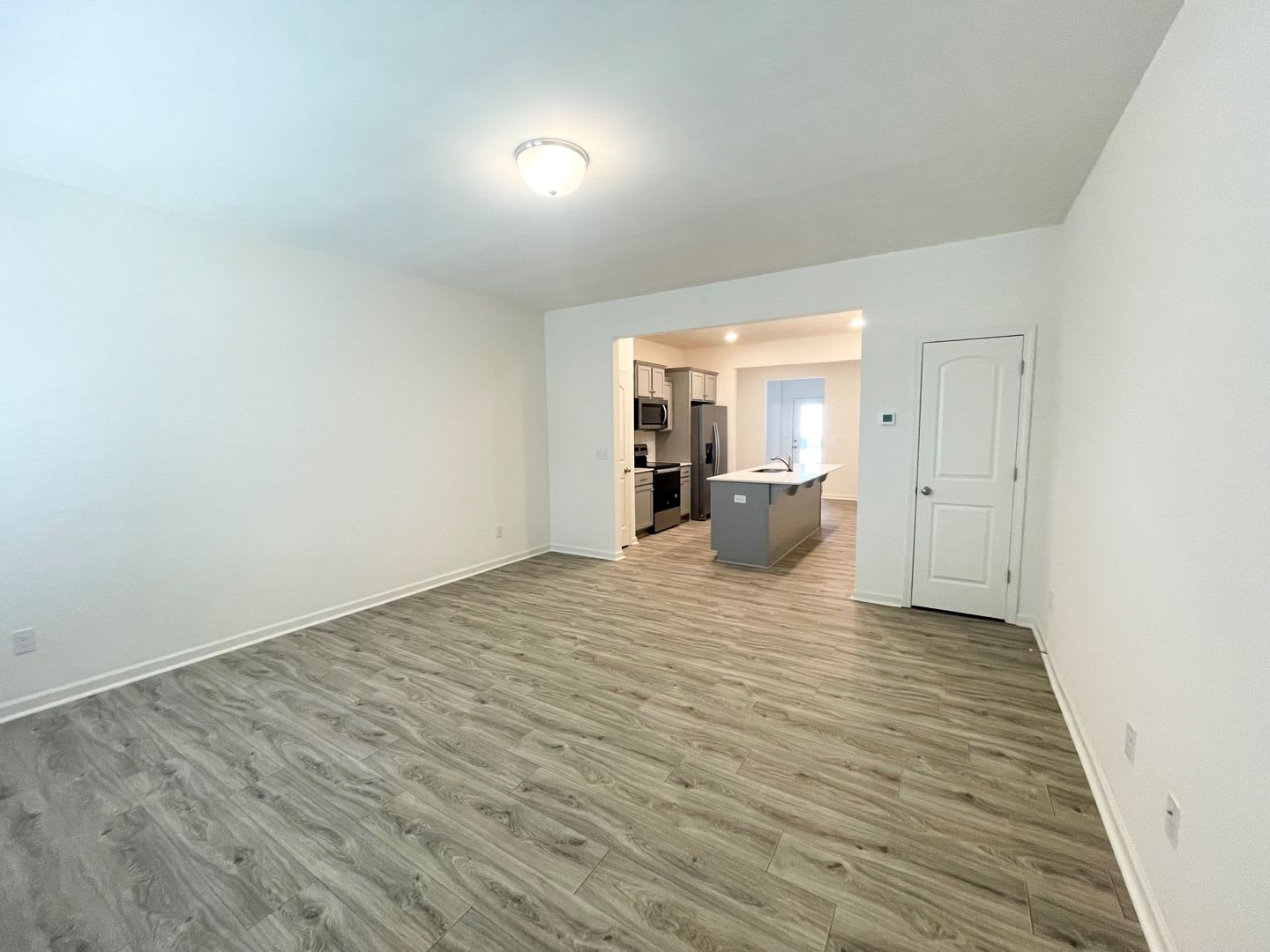 2Bd/2.5ba Townhome for Rent Near Downtown Mooresville – photo 5
