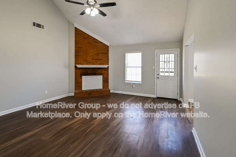 5467 Banbury Ave – photo 2