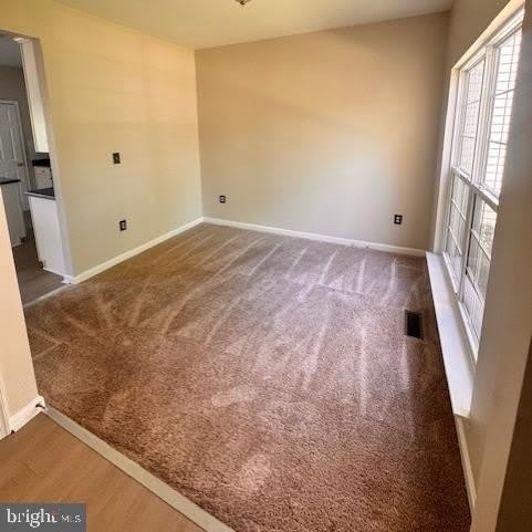 2037 COTTON TAIL DR – photo 5