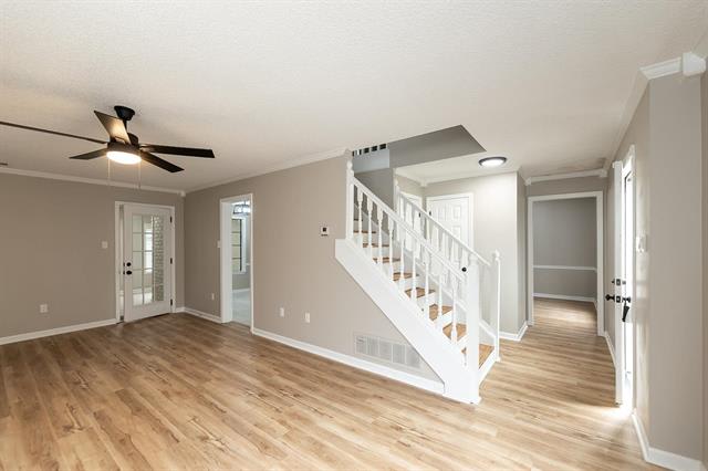 9102 Valkrie Lane – photo 5