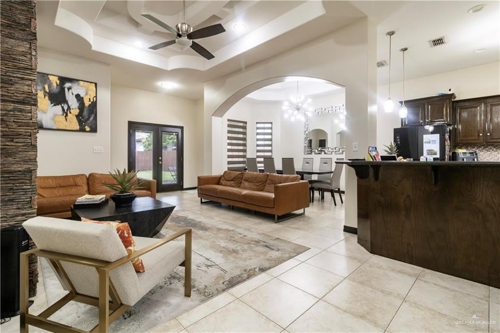 2504 Sevilla Street – photo 2