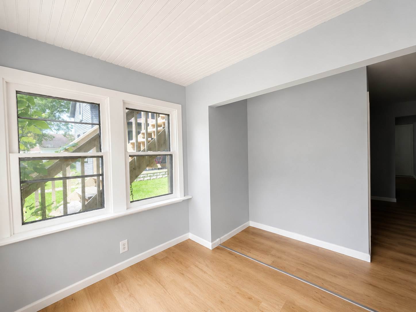 606 608 W North Stunit 608 1 – photo 3