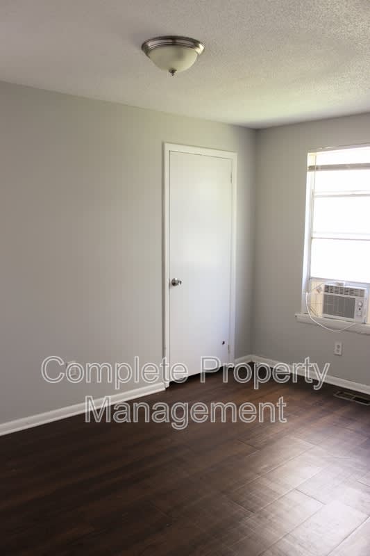 5320 Java Avenue – photo 3
