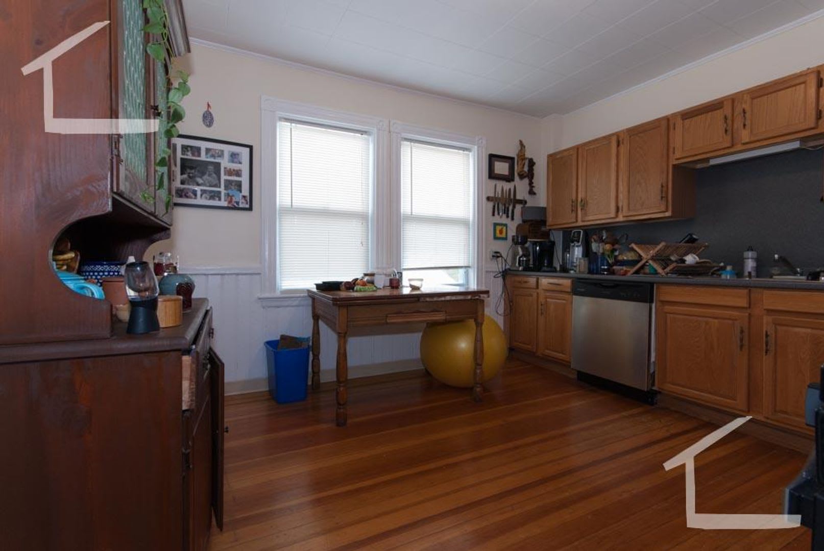 Gorgeous Multi Family Home In Brighton With Great Value Available 9 1 26 – photo 2