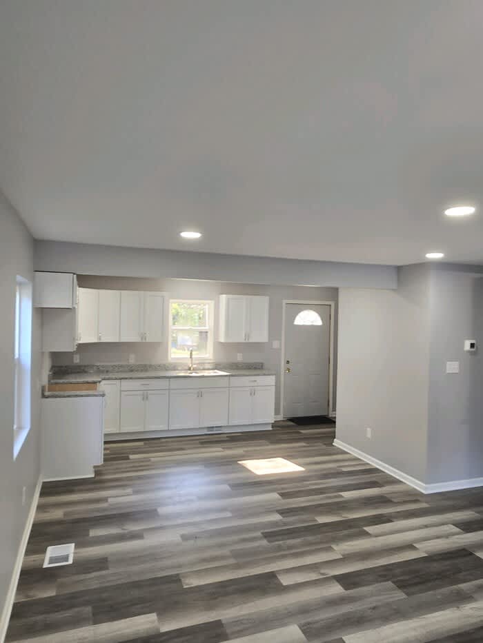 1118 Benton Street – photo 5
