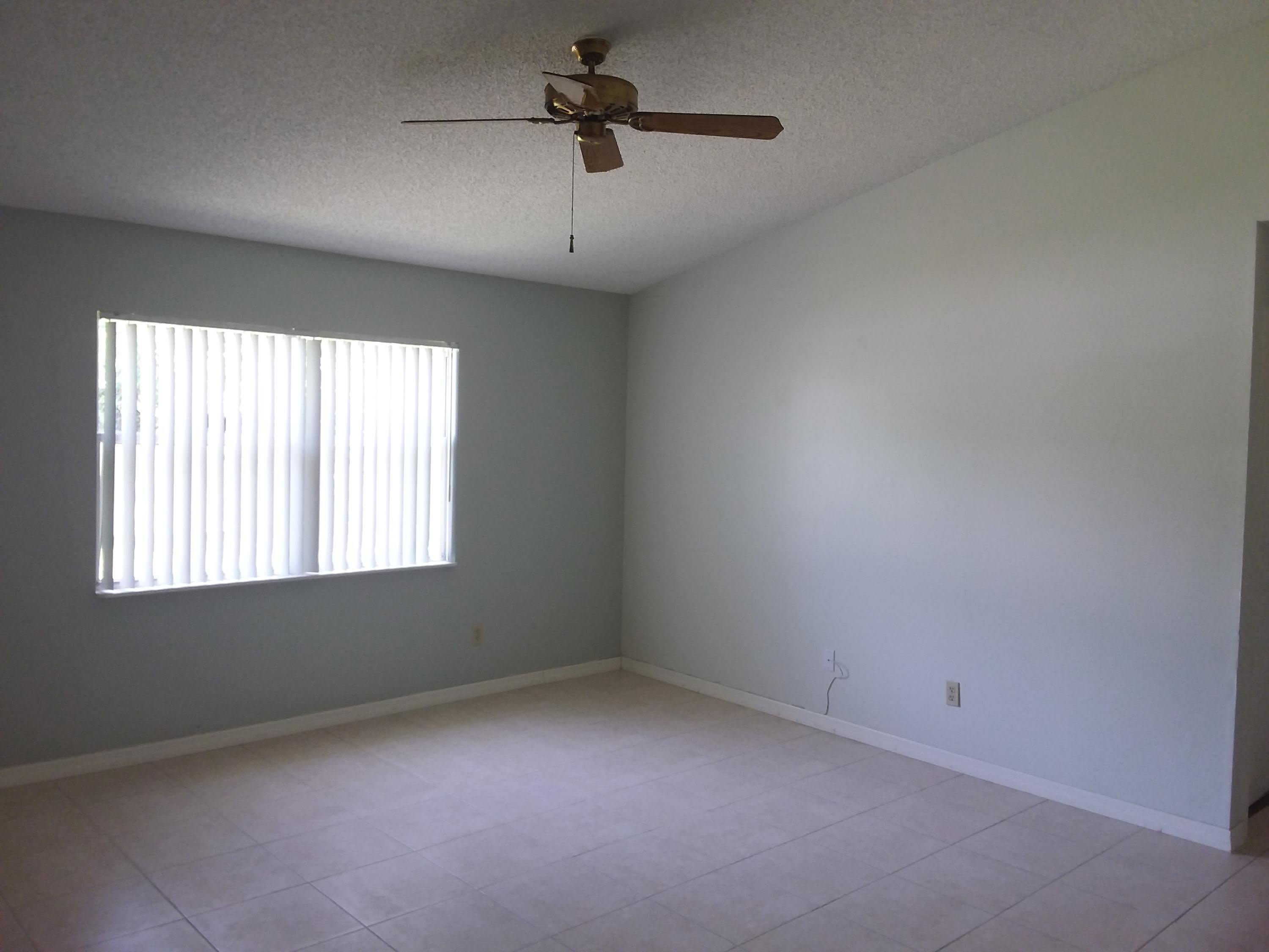 161 SW Grimaldo – photo 4