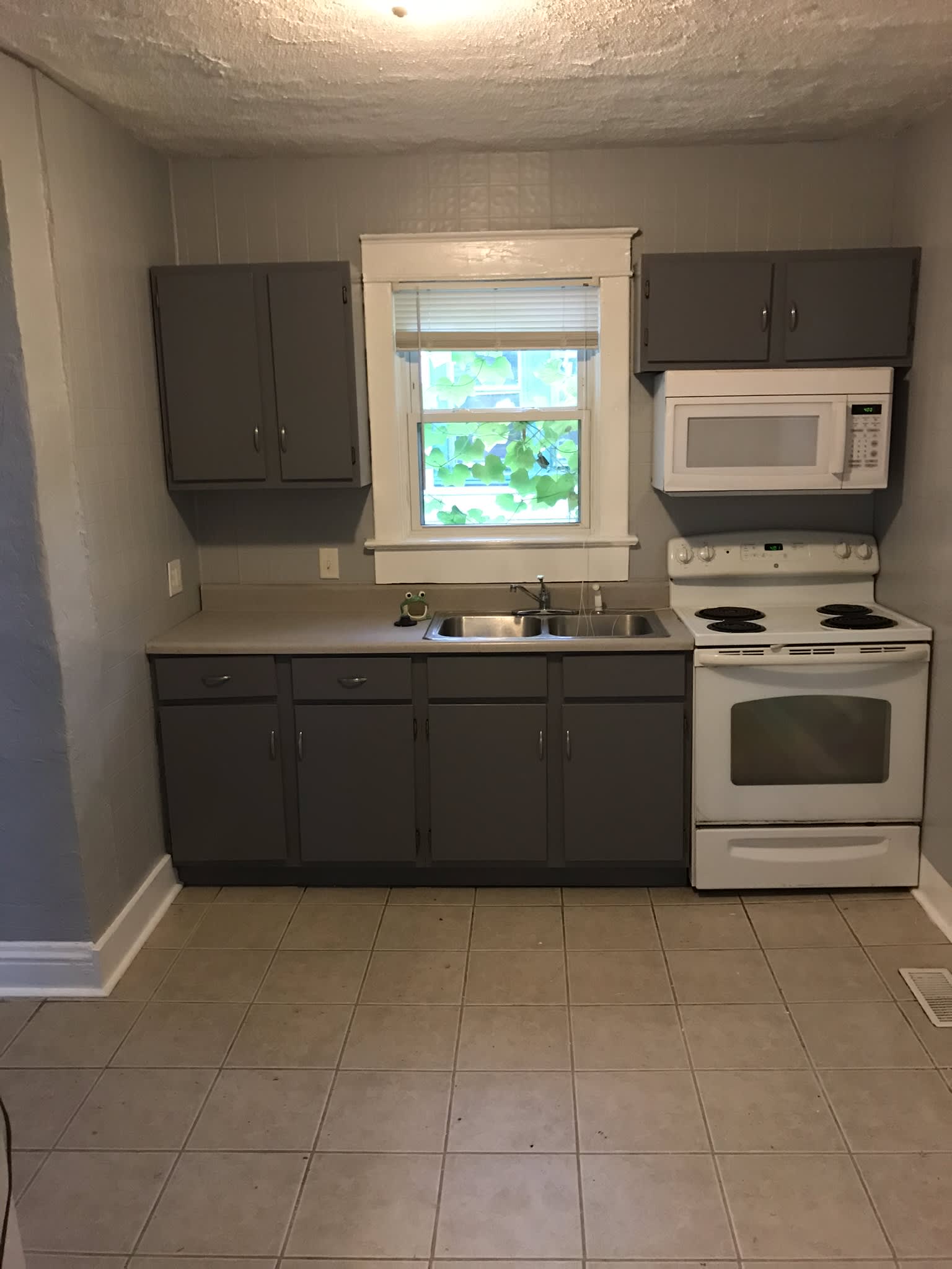 109 Lawndale Avenue – photo 5