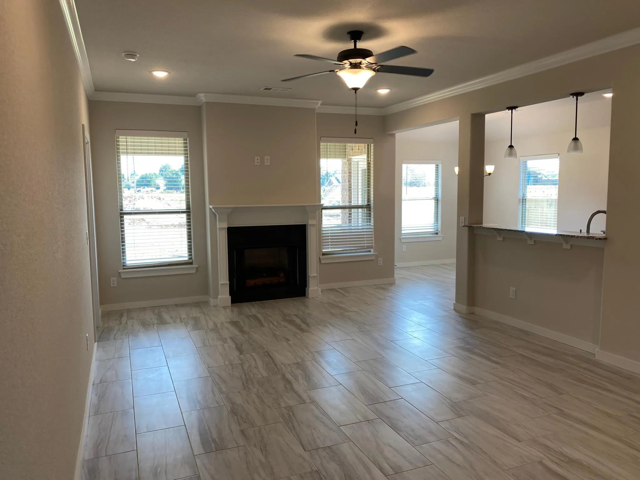 727 Quartzite Avenue – photo 5