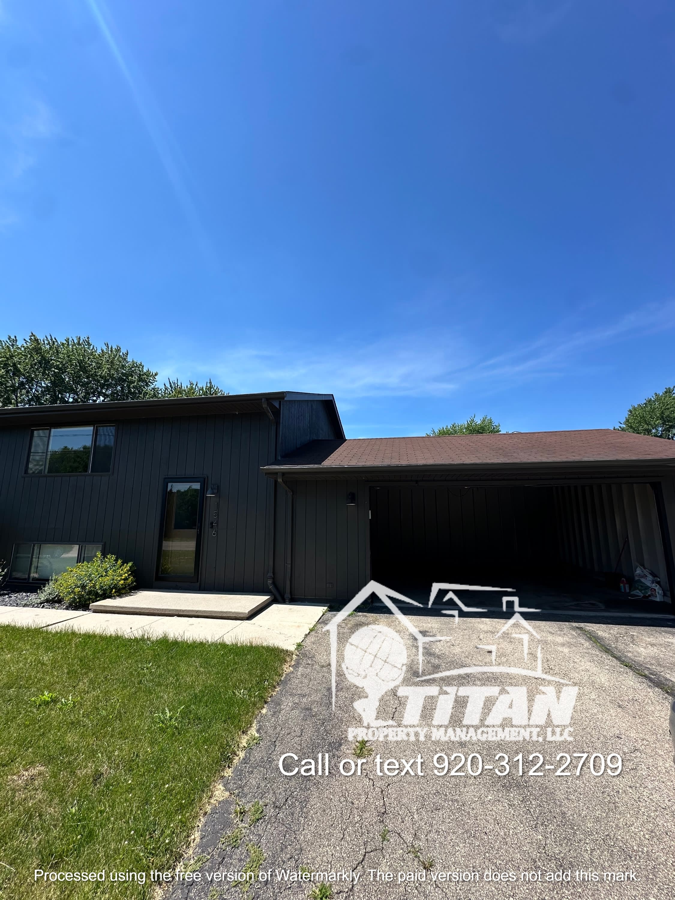 1546 Manitowoc Road – photo 1