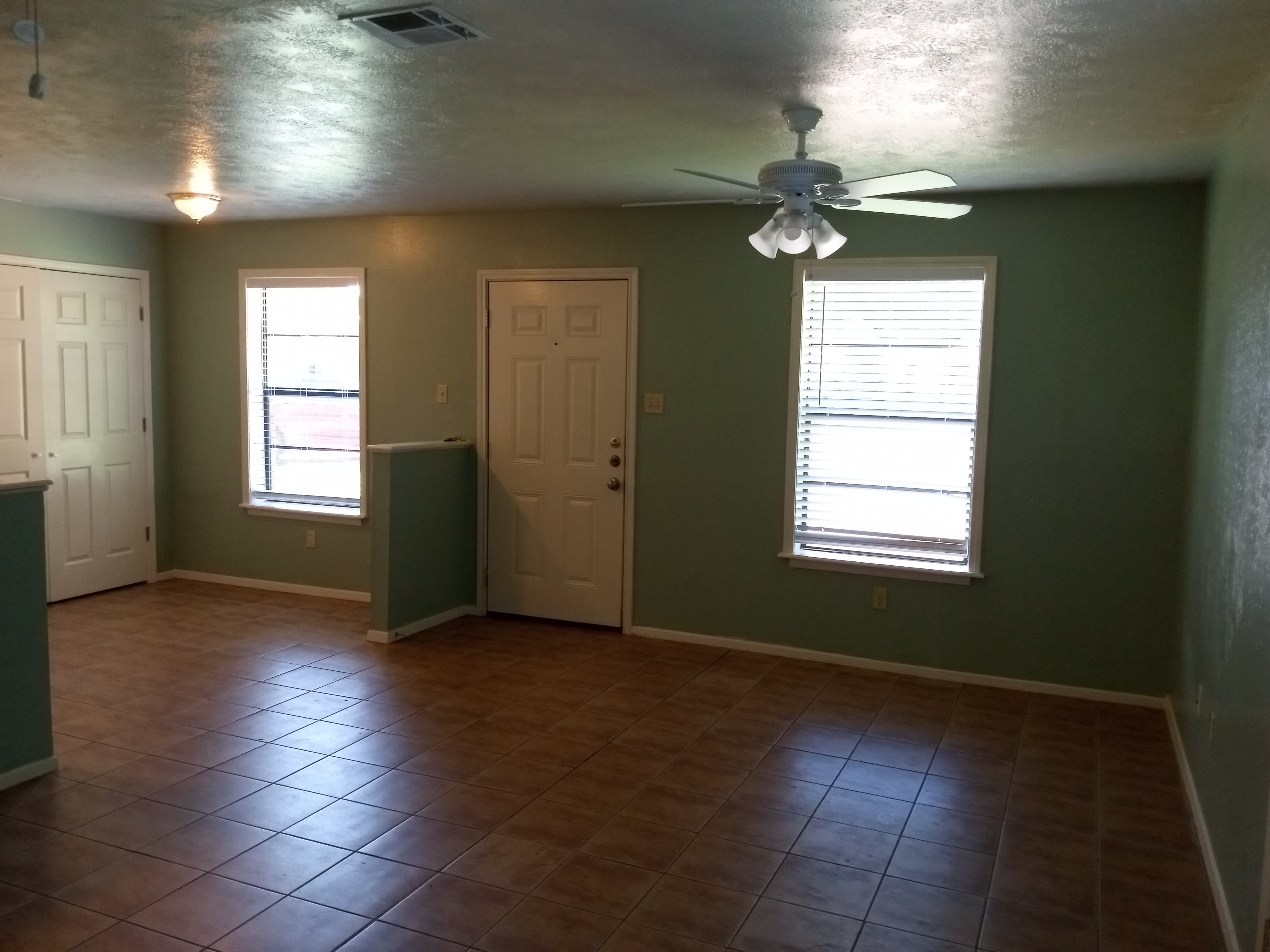 2320 San Pedro Dr – photo 2