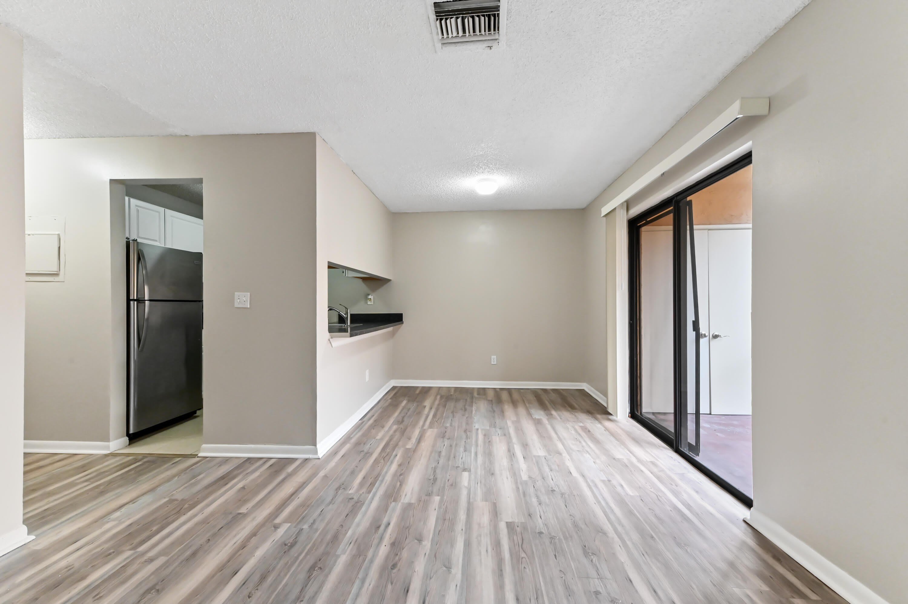 6041 10th Avenue N – photo 3