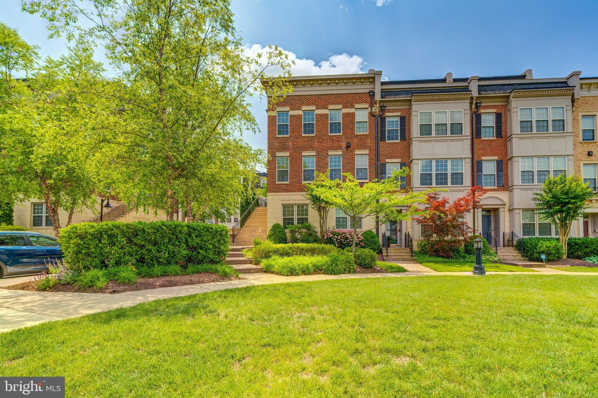 510 OVERLOOK PARK Drive – photo 2