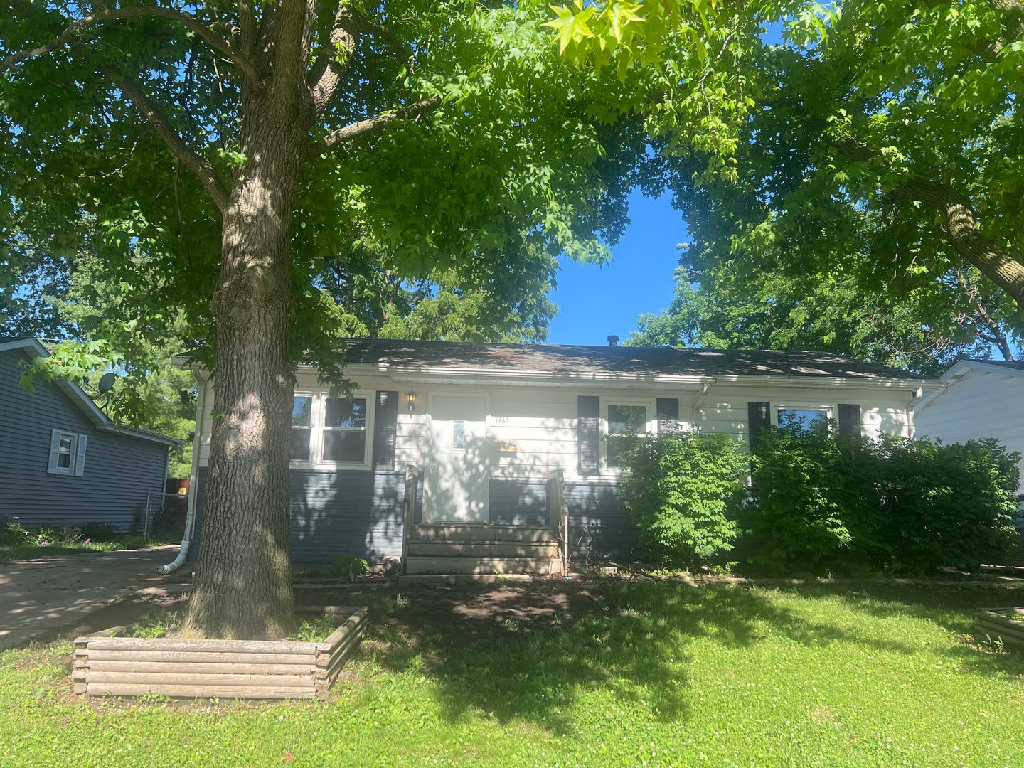 COMING SOON! 3 BEDROOM HOME!! – photo 1