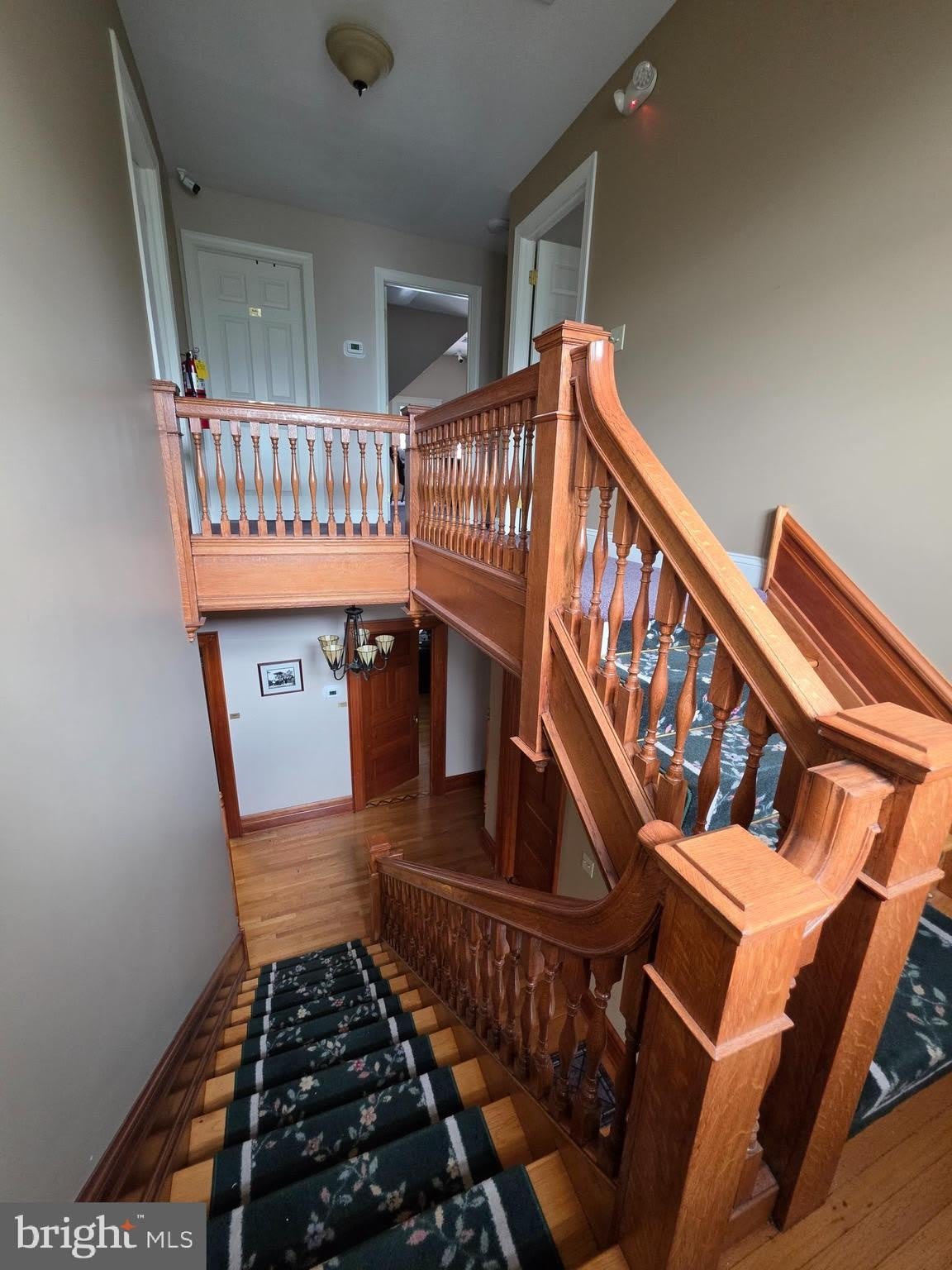 1248 W HAMILTON Street – photo 2