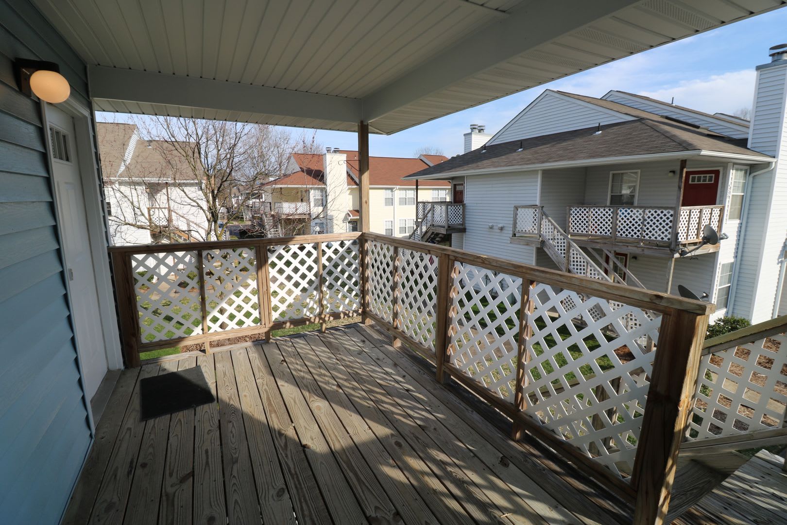 2 bedroom 1 bath condo near Town Center in Virginia Beach! – photo 3