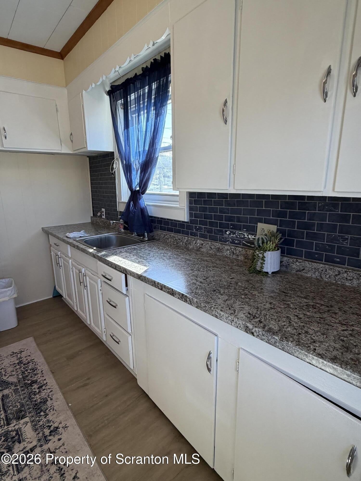 701 Main Street – photo 5