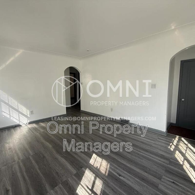 9747 Somerset Ave – photo 5