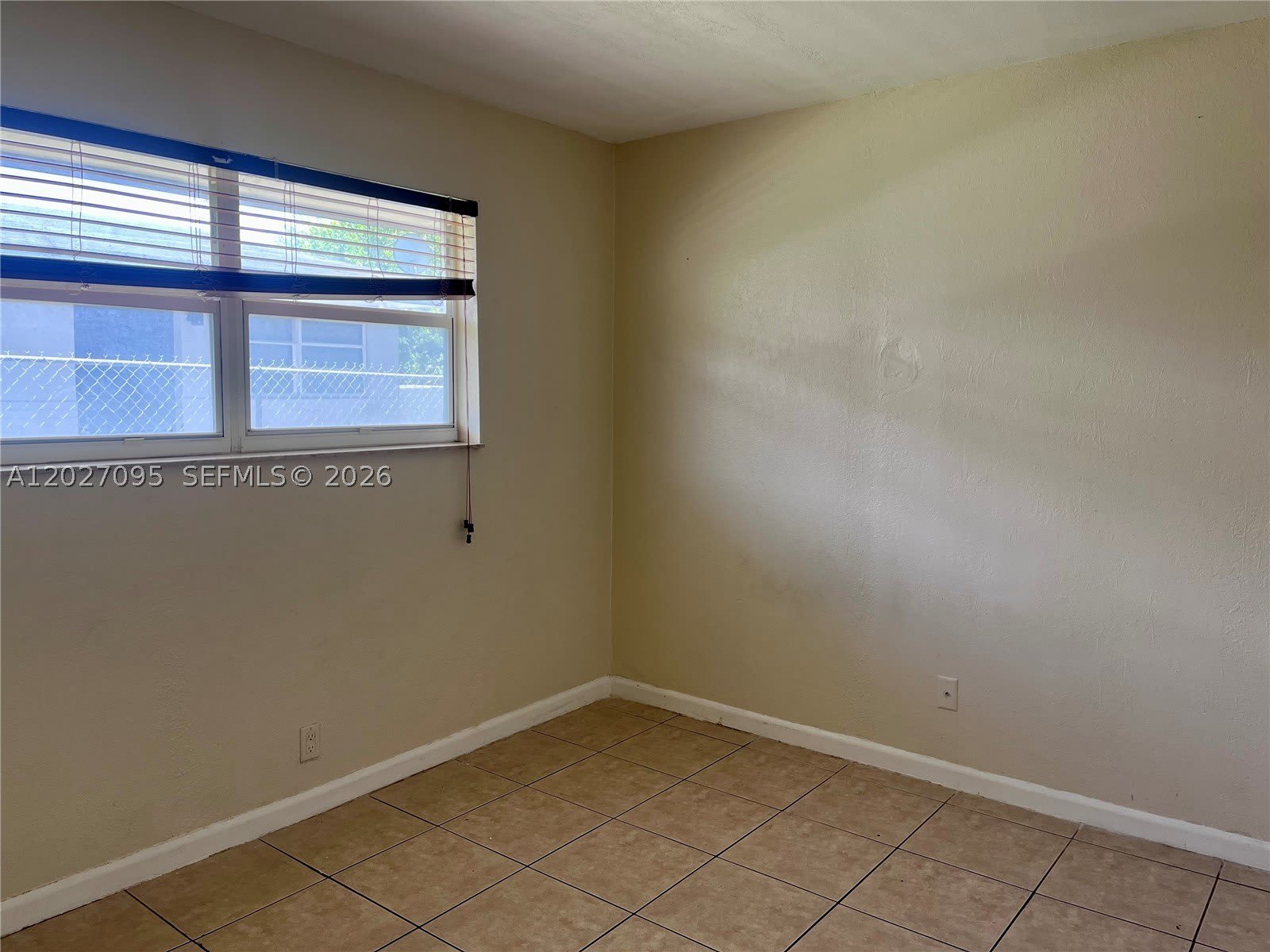109 NW 14th Way – photo 5
