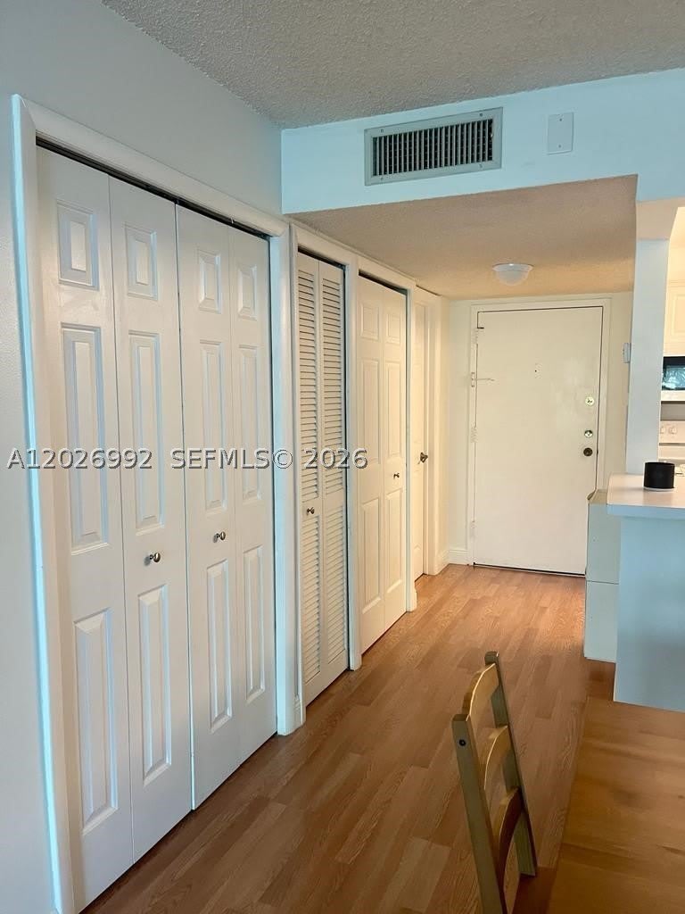 301 Racquet Club Rd – photo 4