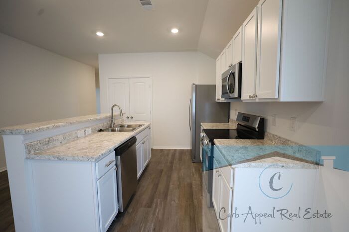 5800 Boone Street – photo 5