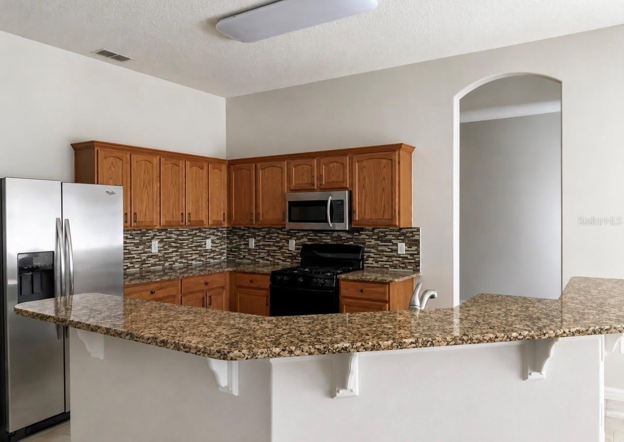 227 PAMONA Street – photo 2