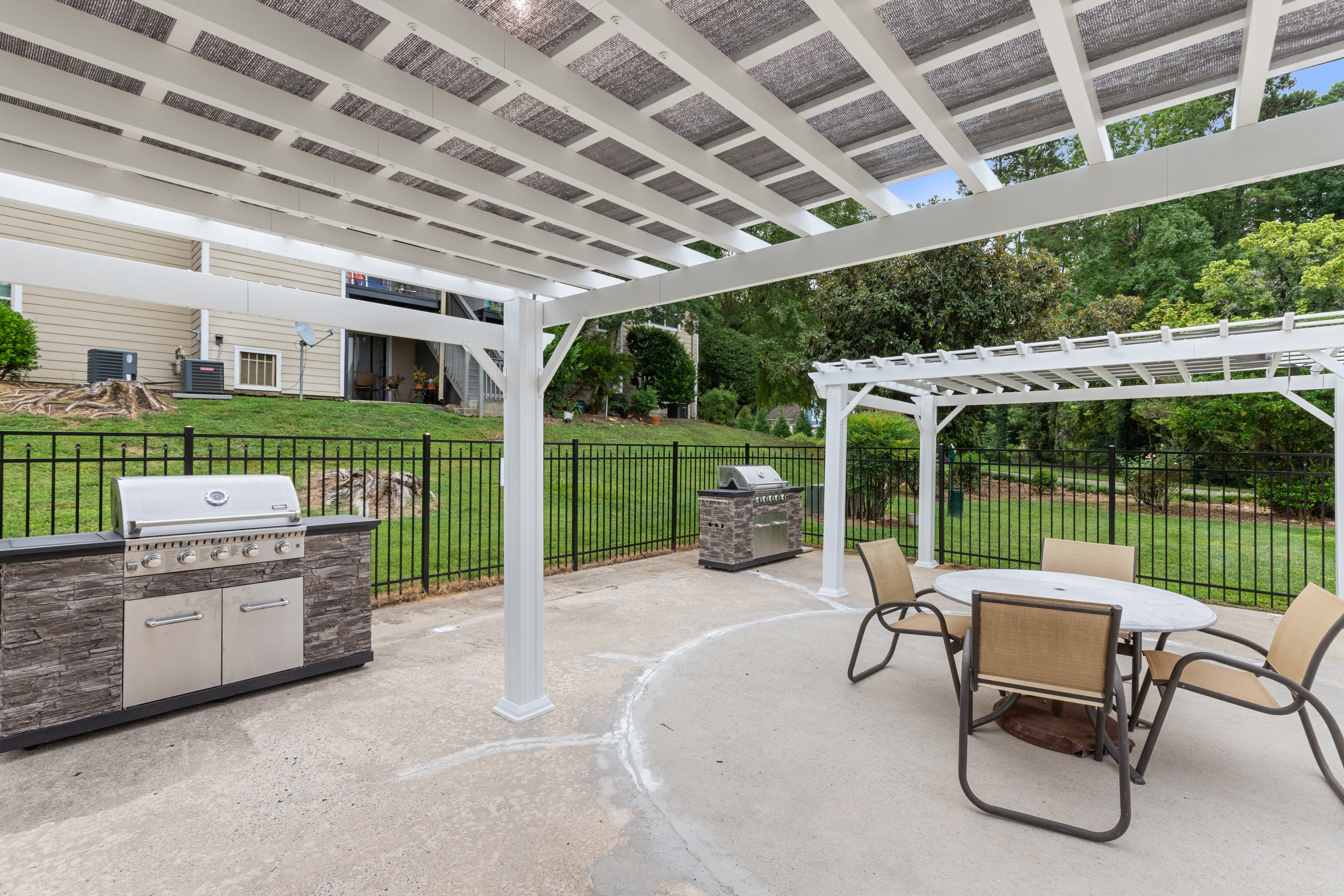 Cloisters & Foxfire Apartments – photo 3