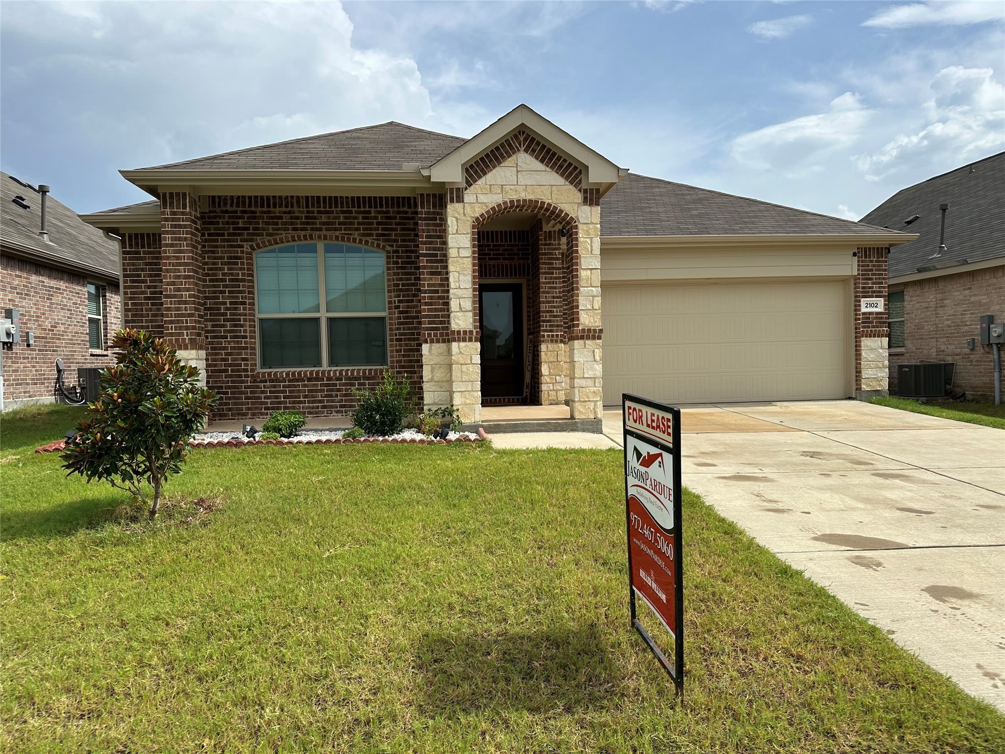 2102 Fimbry Drive – photo 2
