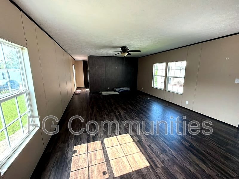 112 Cloverleaf Ct – photo 5