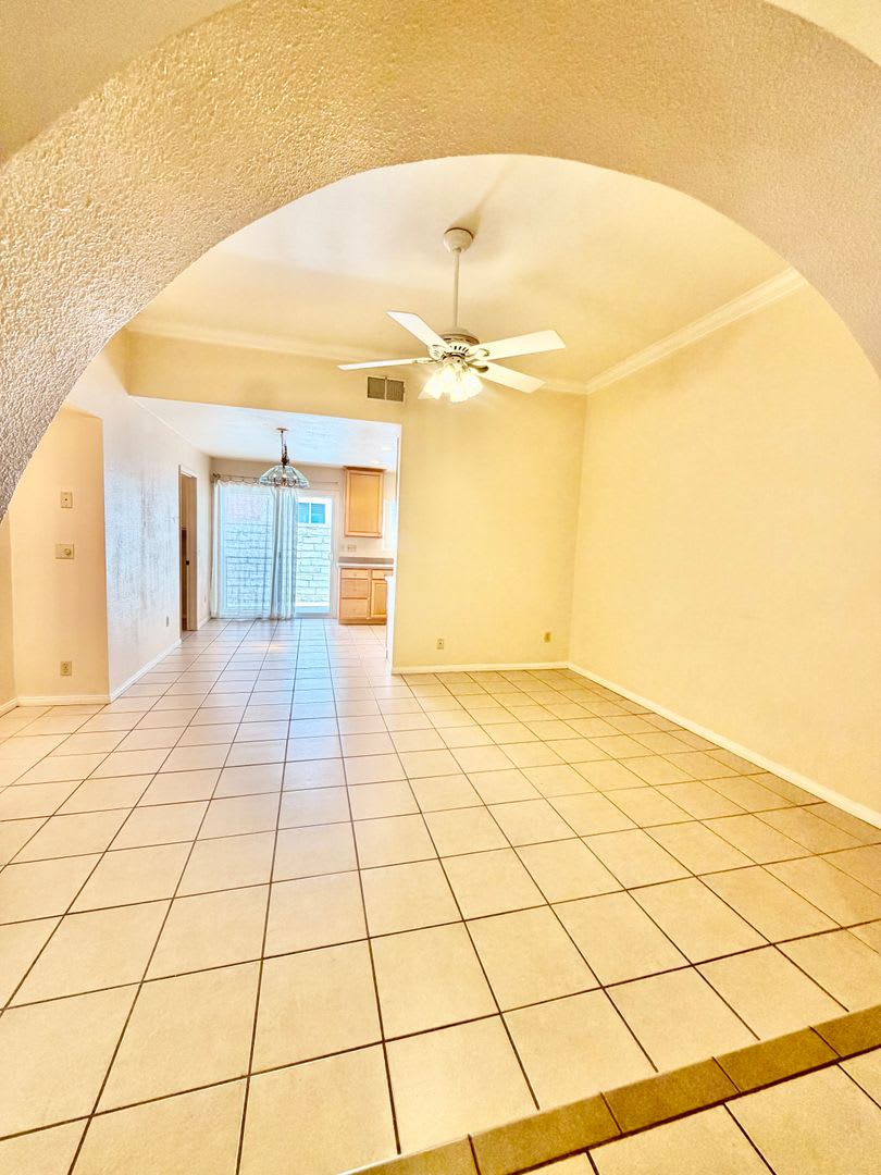 Beautiful Newbury Park Home – photo 3