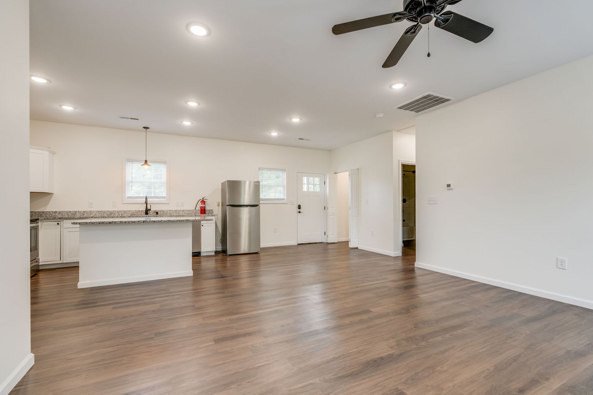 216 McKinley Dr #2, Johnson City, TN 37604 – photo 4