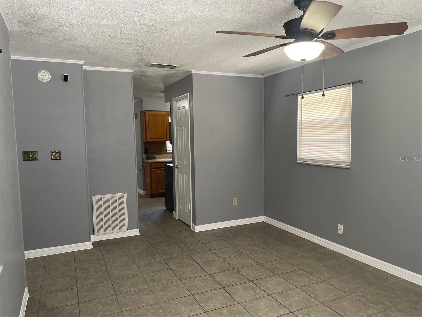 1935 W 14TH Street – photo 4