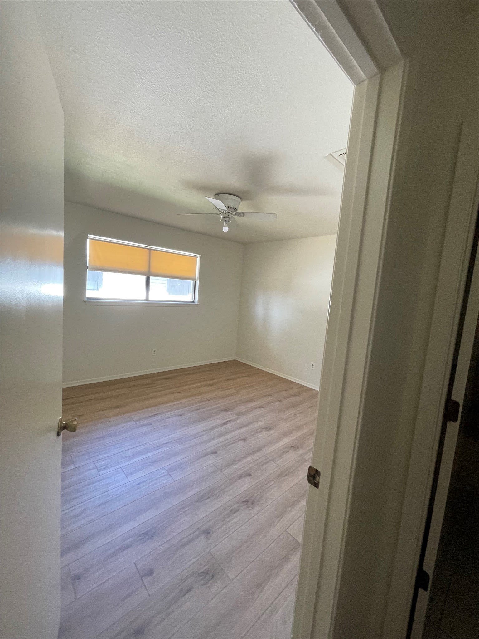 1501 W Houston – photo 5