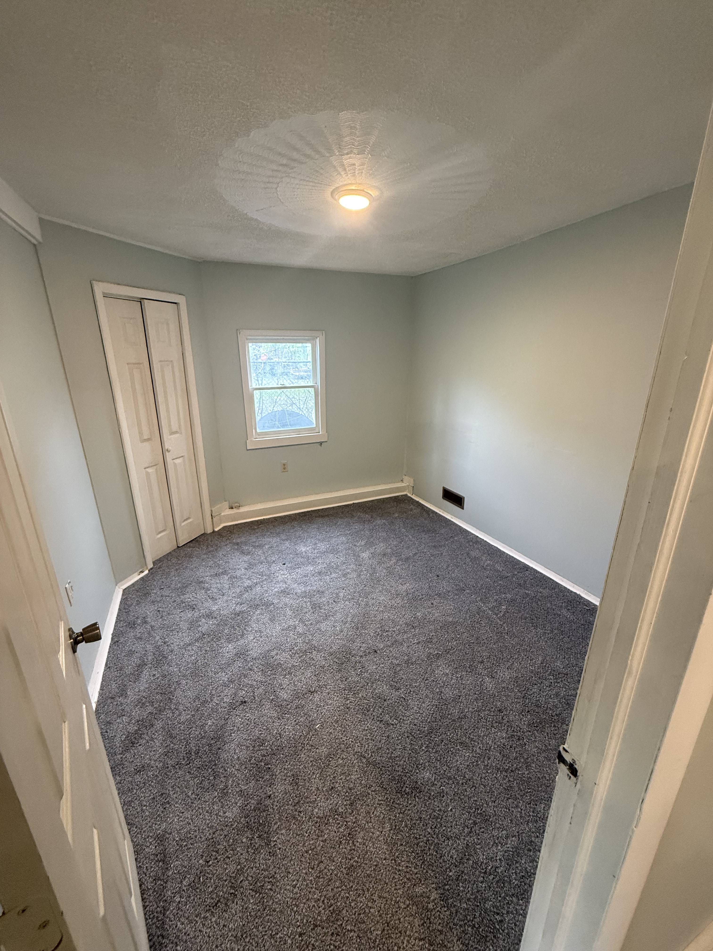 240 Horseheads Blvd – photo 4