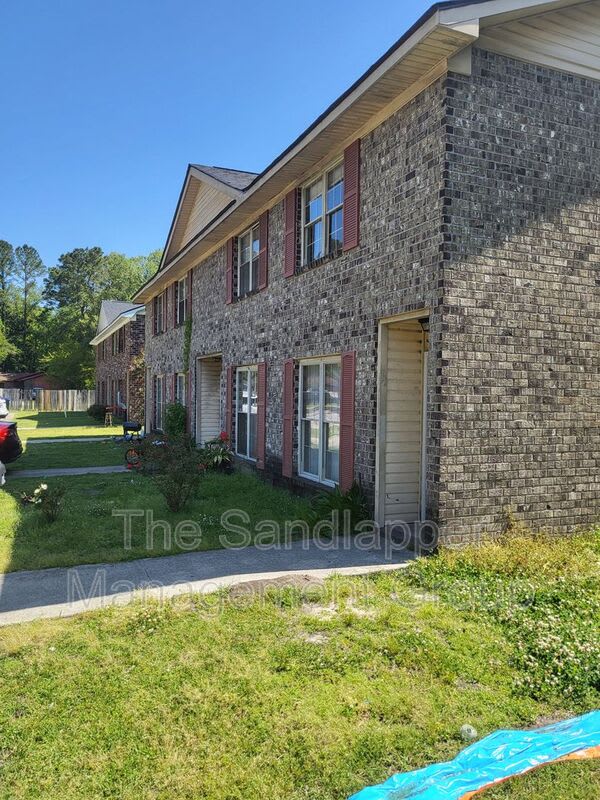 126 Langley Drive – photo 1