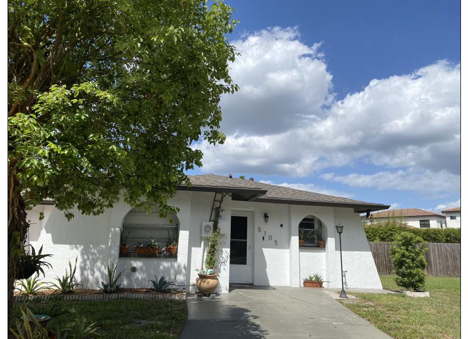 5105 Lawnton Court – photo 1