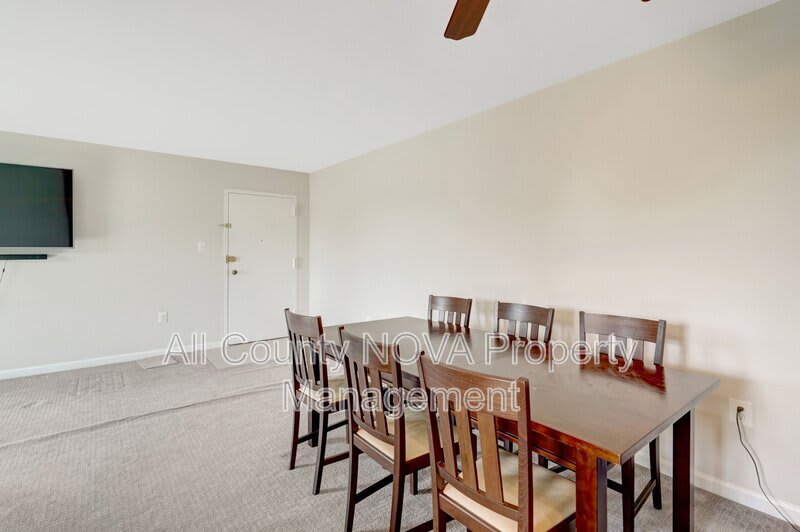 438 N Armistead St #304 – photo 5