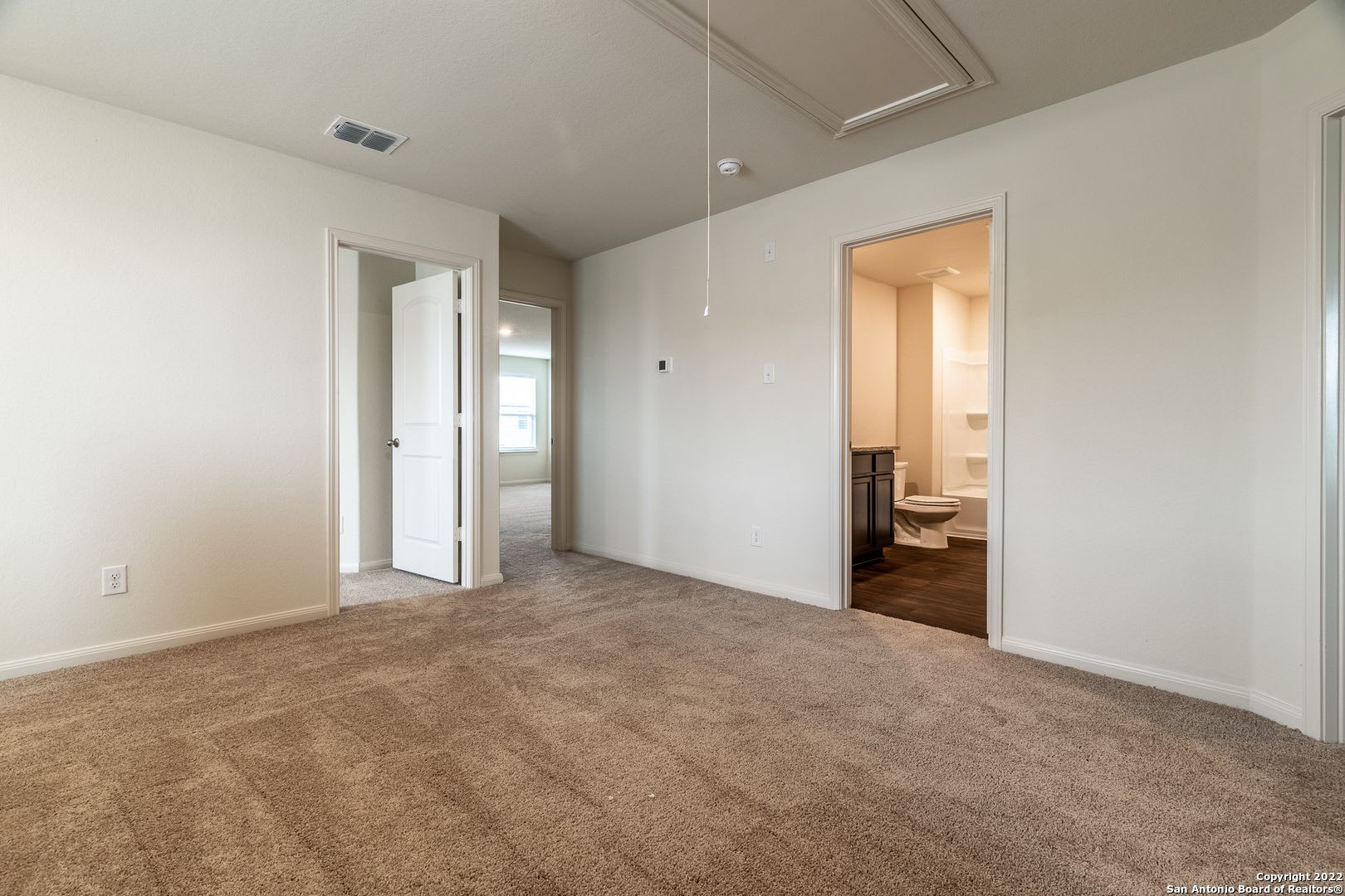 2356 SF in New Braunfels – photo 3